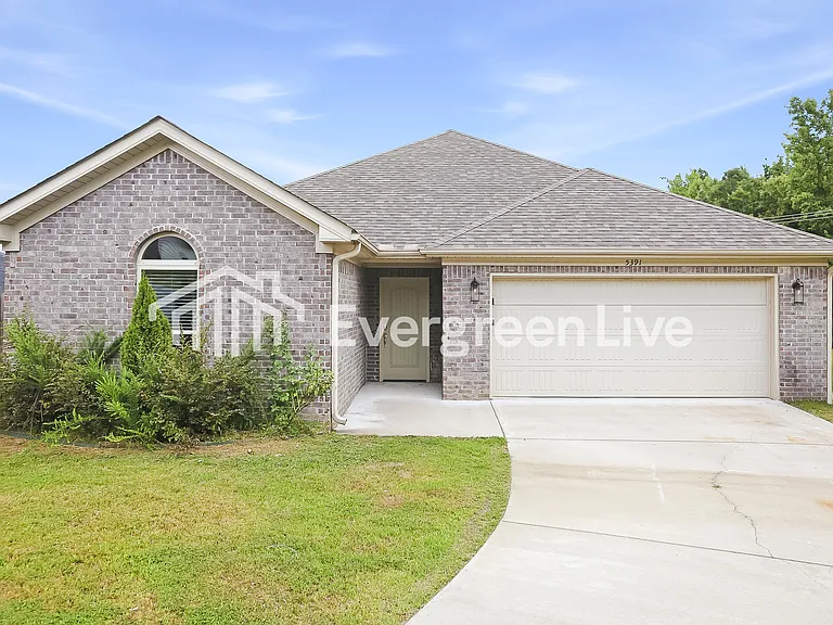 5391 Heritage Valley Dr — Photo 1