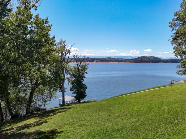 16R Alamo Trl, Dandridge, TN 37725