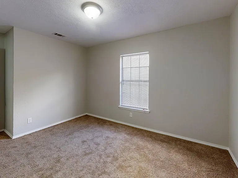 5510 Heathercrest Dr — Photo 14