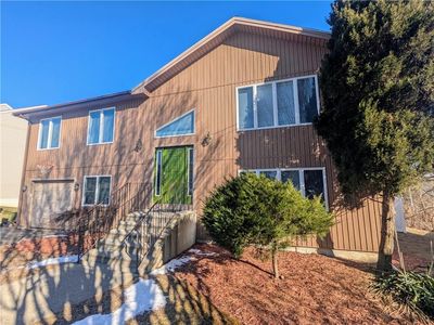 9 Tomcat Ter, North Providence, RI, 02911