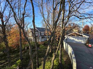 1616 Louisiana St, Lawrence, KS 66044