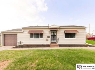 7010 Emiline St, La Vista, NE 68128