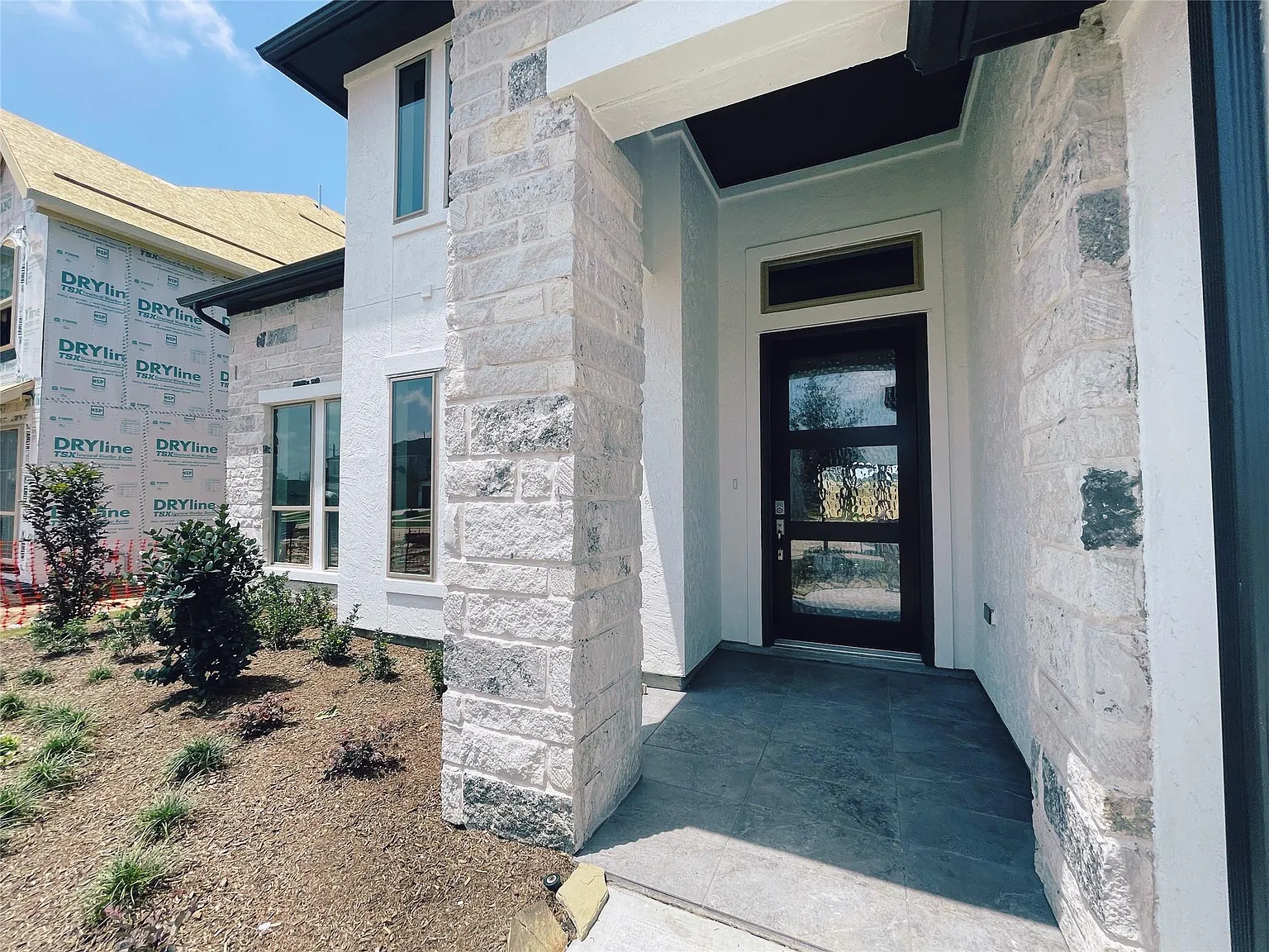 5 bed, 4.5 bath, 3619 sqft, $5,000 — Photo 4