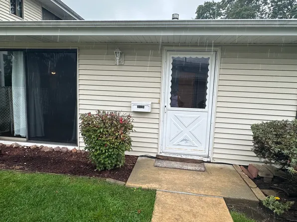 1418 Tonset Ln, Schaumburg, IL