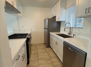 755 Gaviota Ave, Long Beach, CA 90813