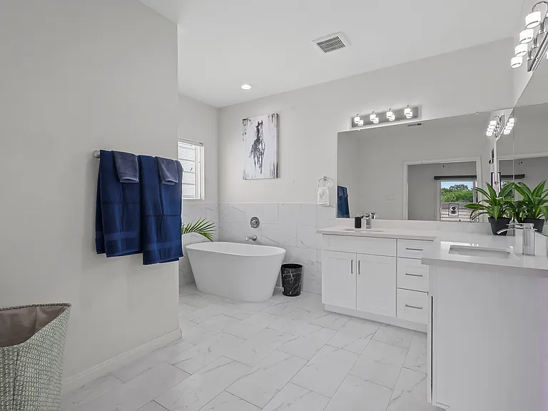 3437 Shelby Cir — Photo 22