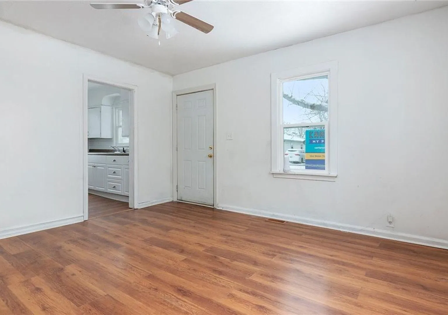Nice Two Bedroom Home Located Near Lynhurst Dr and West Washington St — Photo 3