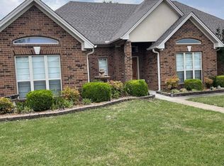 413 Crain Dr, Searcy, AR 72143