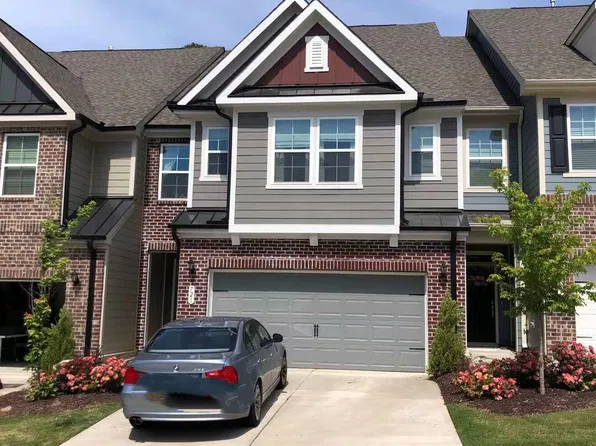 721 Newlyn Dr, Raleigh, NC 27606