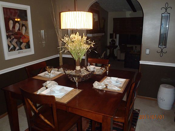 5th image of 4040 W Lombard St