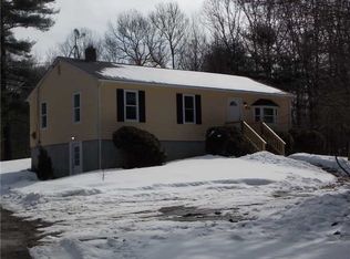 1595 E Wallum Lake Rd, Pascoag, RI 02859