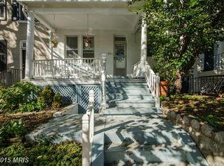 1646 33rd St NW, Washington, DC 20007