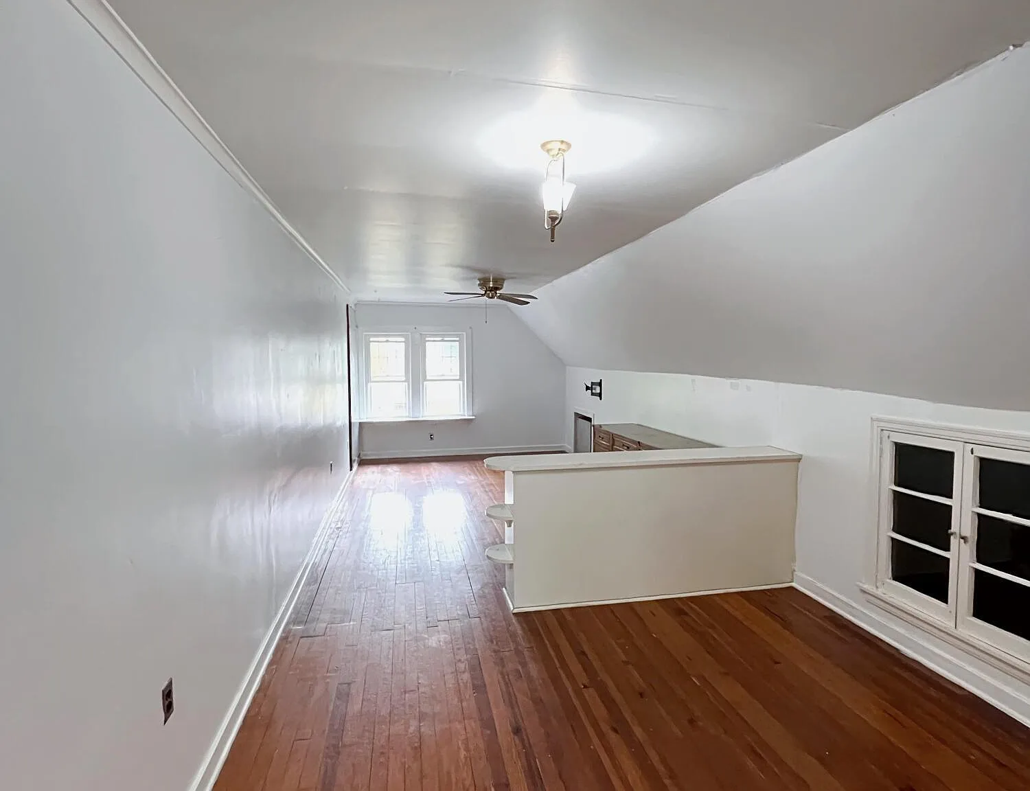 1 bed, 1.0 bath, 760 sqft, $950 — Photo 3