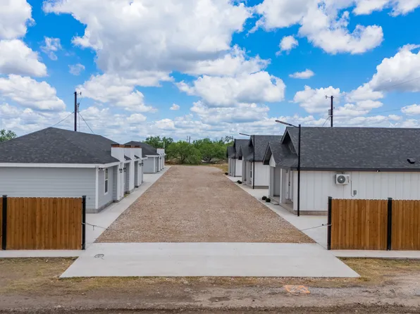 221 DUB DR, Eagle Pass, TX 78852