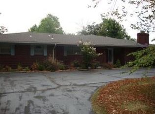 1816 S River St, Carthage, MO 64836