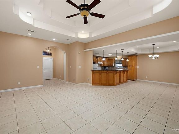 3rd image of 8810 N 35th Ln