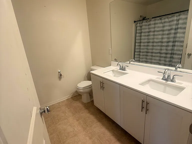 12992 Ivy Hill Ct — Photo 25