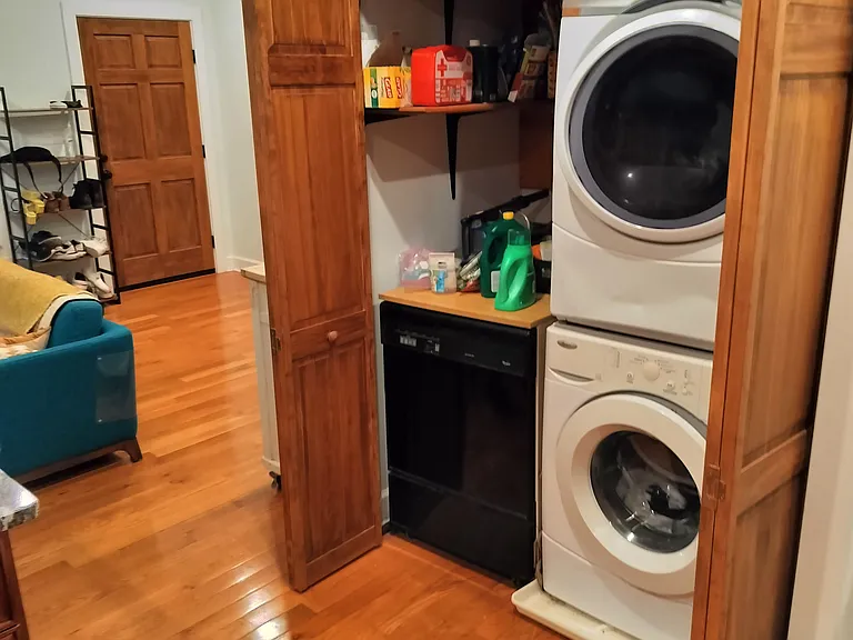 361 Ivy Pl — Photo 5