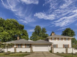 2575 E Livingston Ave, Columbus, OH 43209