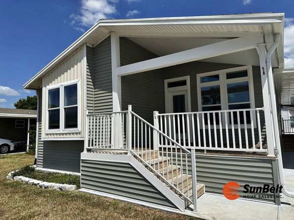 58 Oak St, Labelle, FL 33935