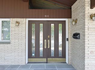611 5th St, Carlstadt, NJ 07072