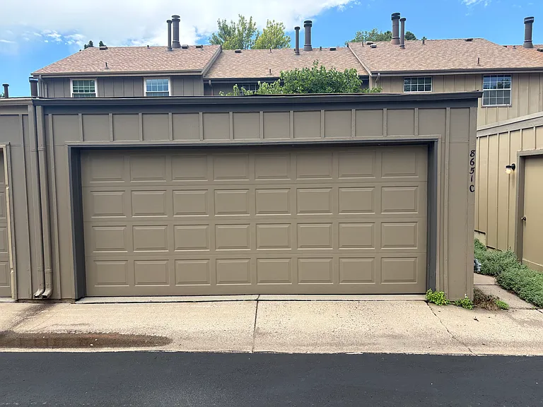 8651 E Amherst Dr — Photo 43