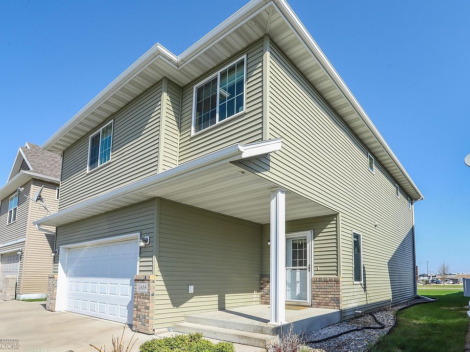 4809 34th Ave S, Fargo, ND 58104 | Zillow
