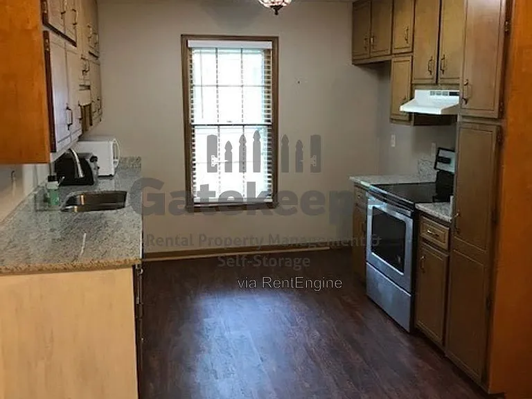 207 Meadow Run — Photo 3