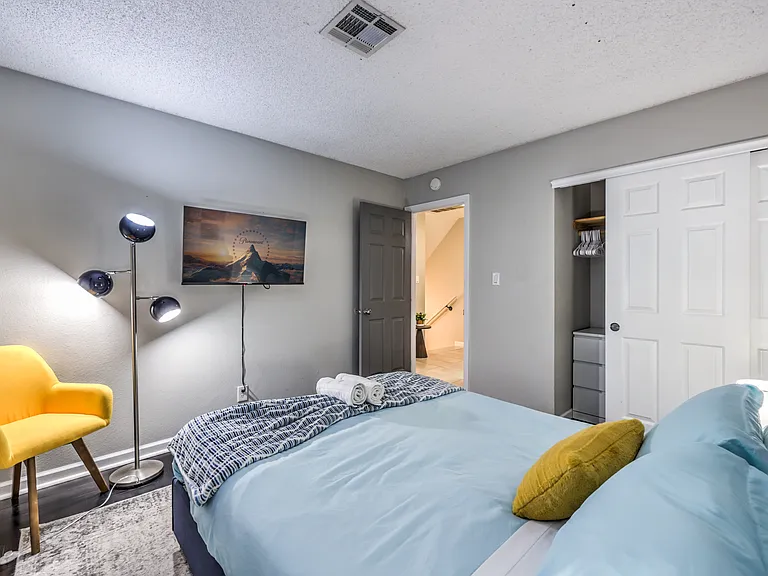 950 Elysian Dr — Photo 32