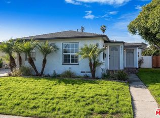 8411 Lilienthal Ave, Los Angeles, CA 90045