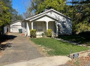 1505 Mesa St, Redding, CA 96001