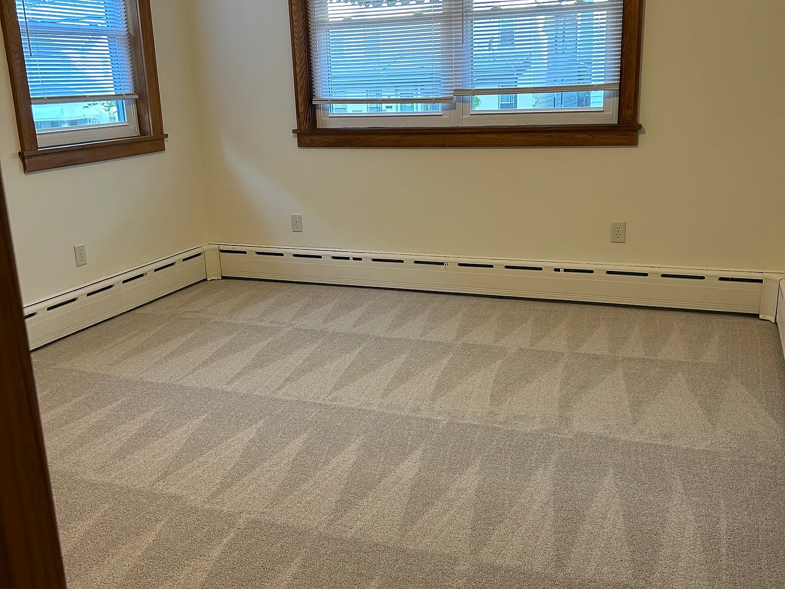 2 bed, 1450 sqft, $1,800 — Photo 2