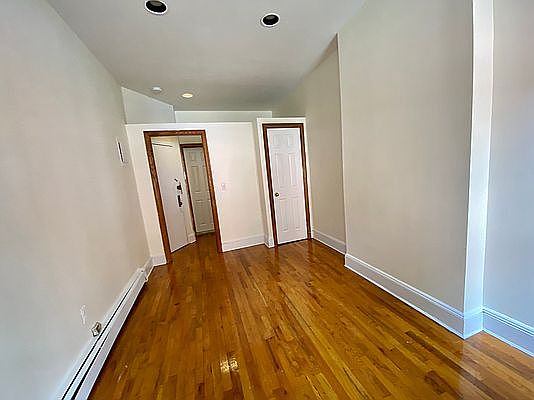 2nd image of 394 15th St #1FR