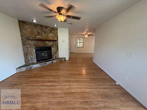 4th image of 280 Whitetail Cir