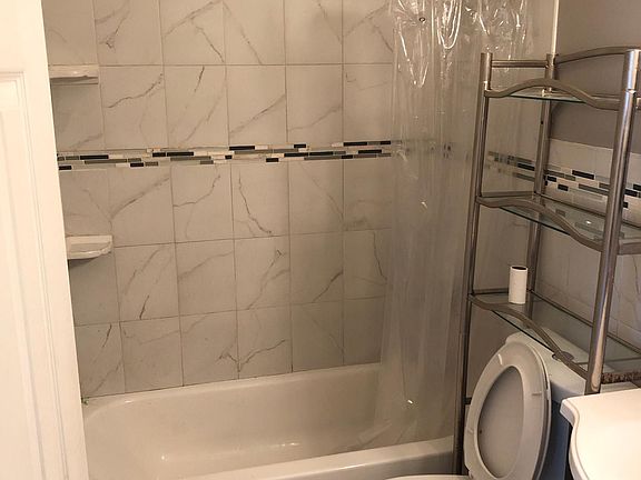 2nd image of 287 Hett Ave Floor 1