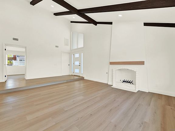 5th image of 12540 Montero Way