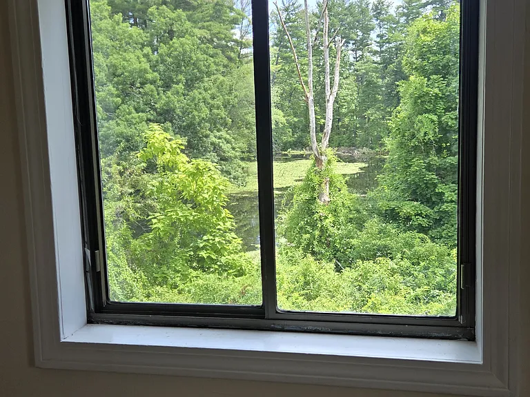 108 E Main St #10 — Photo 5