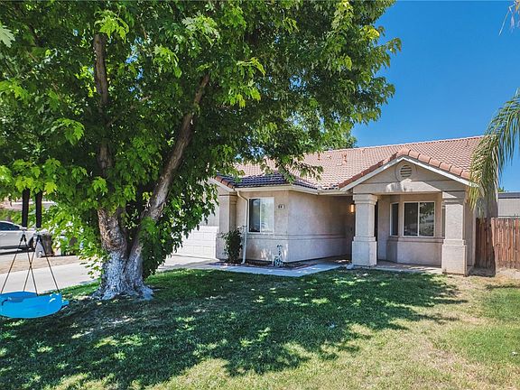 2nd image of 1814 Rosemont Cir
