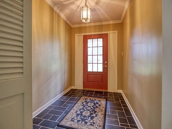 4th image of 2607 Winding Way