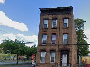 48 Ingalls Ave APT 2, Troy, NY 12180