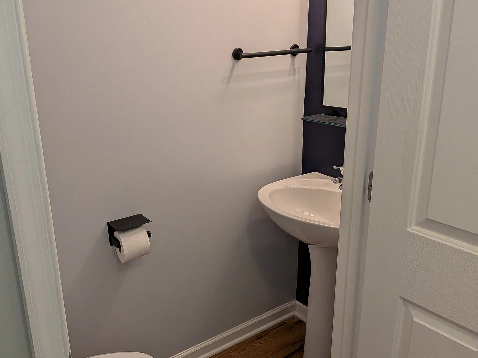 3 bed, 2.5 bath, 1772 sqft, $2,300 — Photo 4
