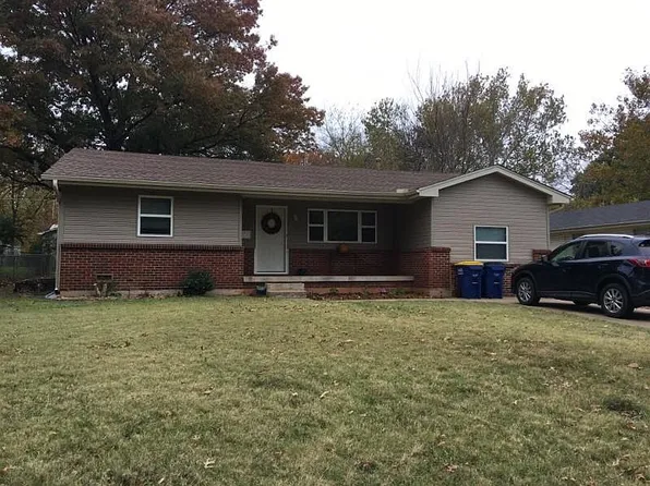 1118 S Stanley St, Stillwater, OK 74074