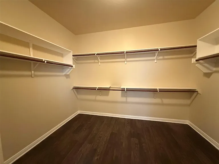 1209 Laurel Oak Trl — Photo 12