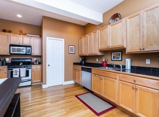 224 Salem St APT 5, Medford, MA 02155