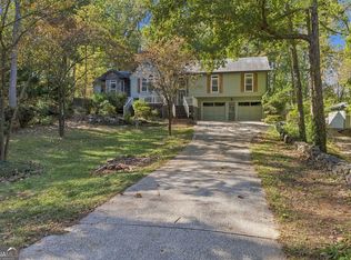 605 Hickory Creek Ln, Woodstock, GA 30188
