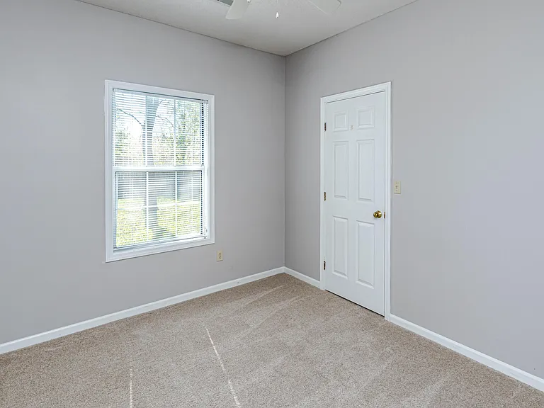 1416 Whitburn Dr — Photo 20