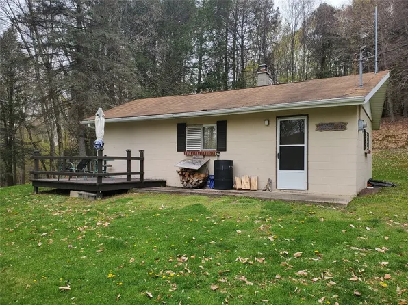 683 Corby Rd, Friendsville, PA 18818