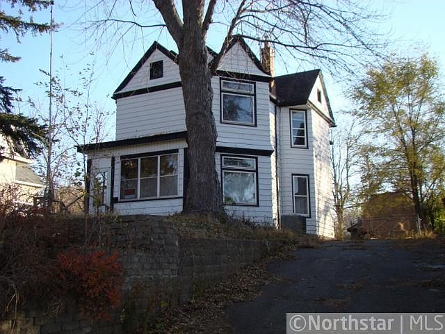 1st image of 230 Winona St E
