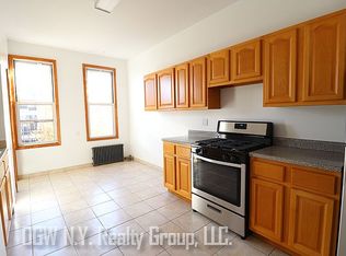 126 Ainslie St APT 3R, Brooklyn, NY 11211