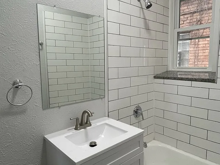 1107 South Ave — Photo 12